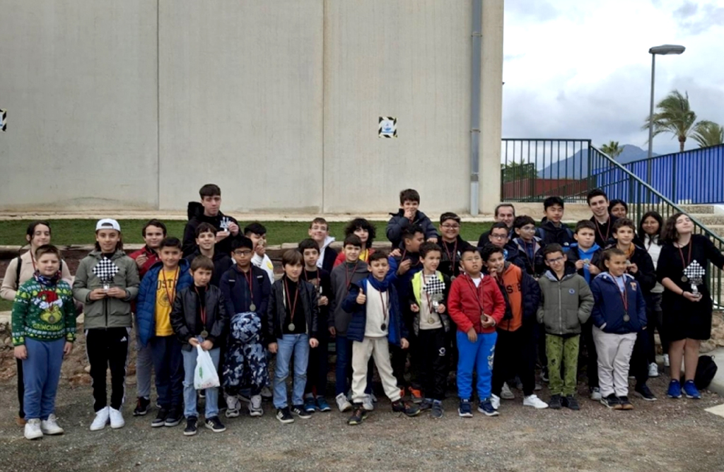 Treinta y cuatro escolares participan en la Fase Local de Ajedrez del programa de Deporte Escolar