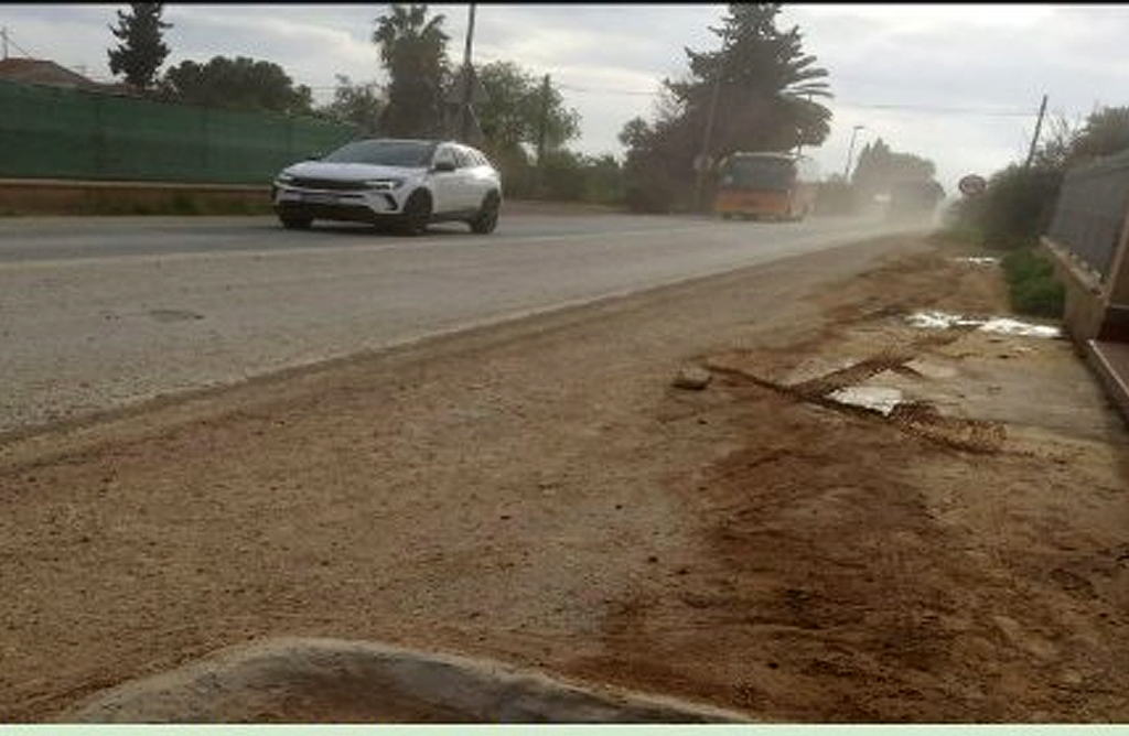 Los vecinos de Totana elevan a la v�a penal la situaci�n de riesgo extremo derivada de las obras del AVE 