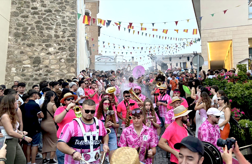El Carro volvió a llenar las calles de Aledo de música y alegría