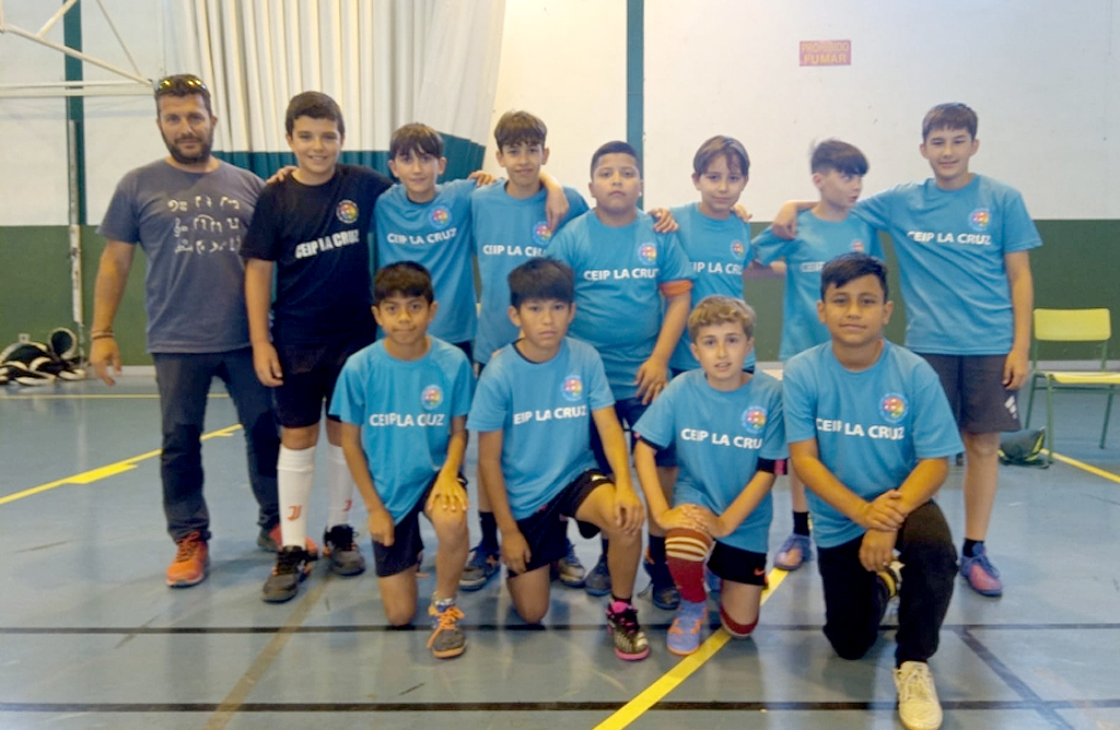 El equipo de Mazarrón se clasifica para cuartos de final de la Fase Regional de Fútbol Sala escolar