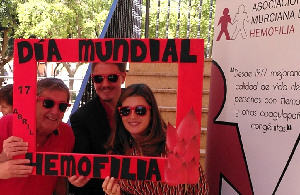 El Ayuntamiento apoya las reivindicaciones de la Asociación Regional Murciana de Hemofilia 
