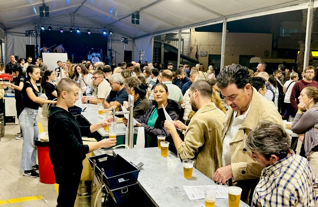 La Asociacin de Hosteleros de Totana recibir 10.000 euros para dinamizar las fiestas de Santa Eulalia 2025