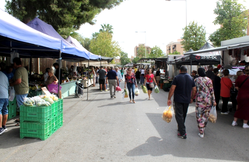 El 1 de noviembre y 6 de diciembre se celebrar el Mercadillo Semanal a pesar de ser jornadas festivas nacionales