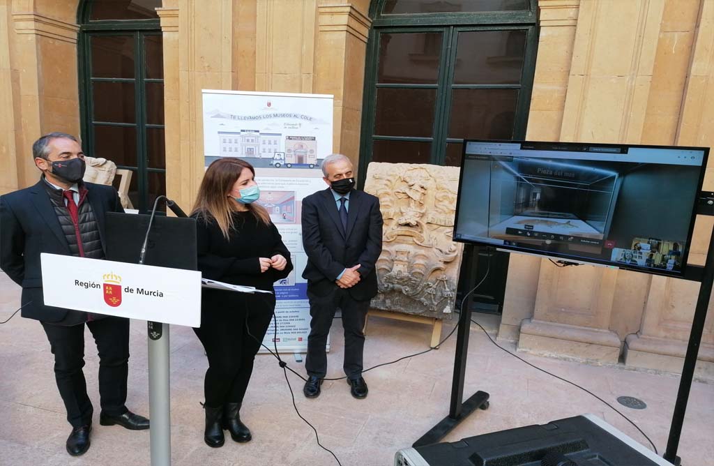 El Museo Arqueolgico de Murcia expone ms de 900 piezas algunas del municipio de Totana.