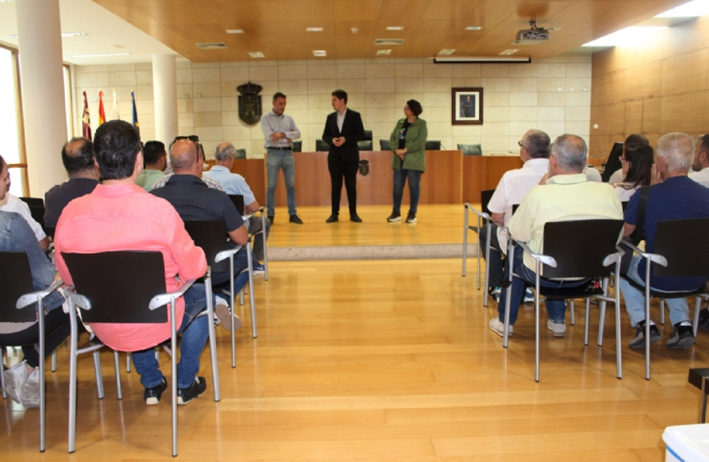 Funcionarios de la Dirección General de Carreteras visitan Totana con motivo de la festividad de su patrón