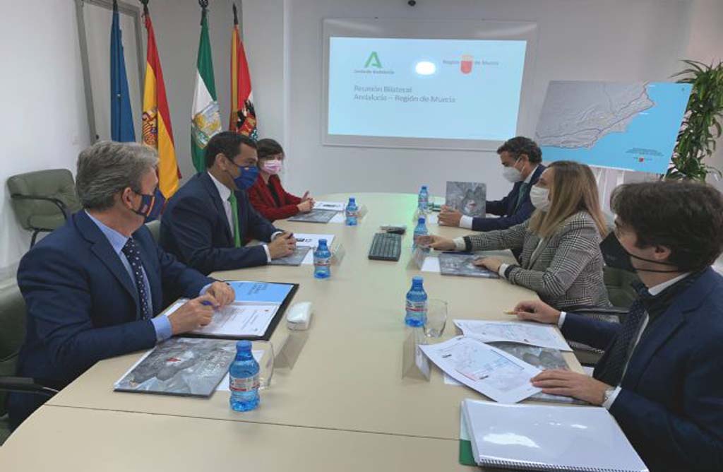 Murcia y Andaluca exigen al Estado que cumpla los compromisos adquiridos con los plazos del Corredor Mediterrneo