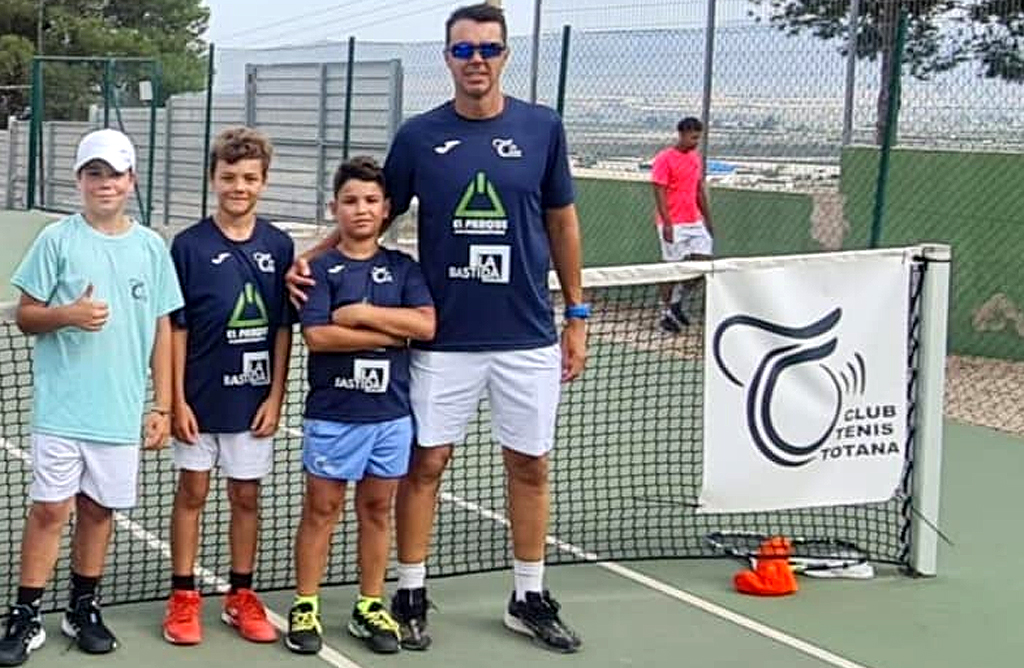 Dos equipos del Club de Tenis Totana, campeones en el Regional juvenil por equipos