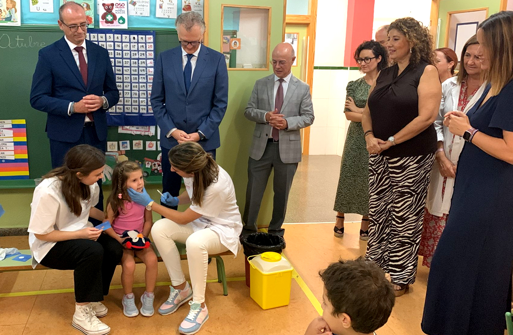 La incidencia de la covid-19 sube un 50% en la Región entre los mayores de 60 años